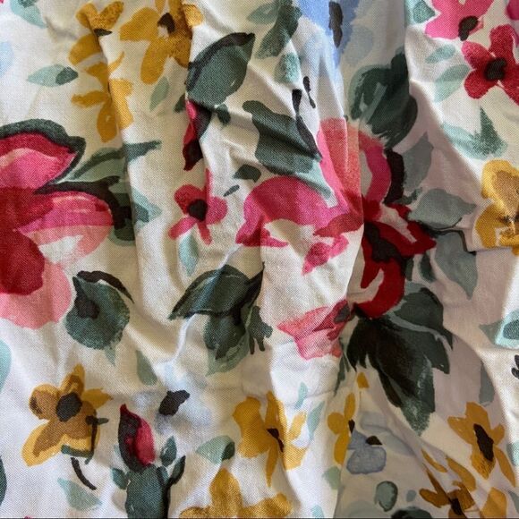 Old Navy - white floral pattern mini skirt - Picture 4 of 7